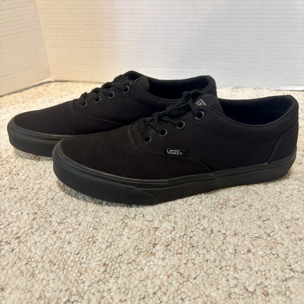 VANS Off the Wall - All Black Classic Lace up Sneakers Size Women 9.5 - Picture 2 of 10